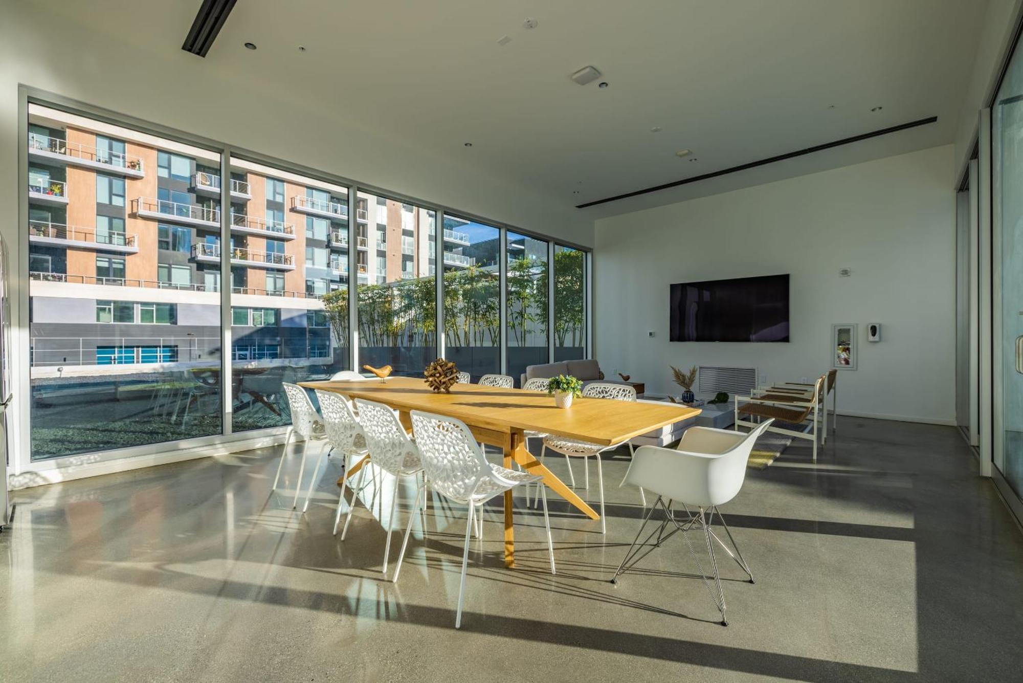 @ Marbella Lane - Penthouse W/ City & Ocean Views Лонг Бийч Екстериор снимка